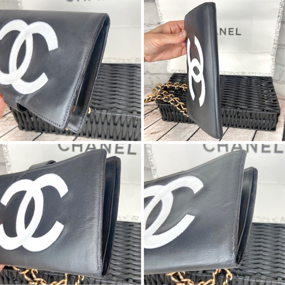 CHANEL leather wallet crossbody on chain - Picture 13 of 16